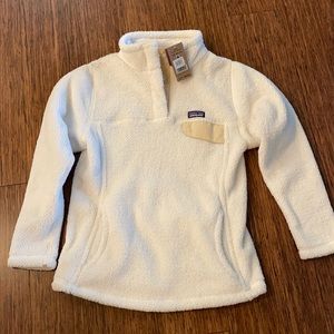 NWT Girls Patagonia Sweater